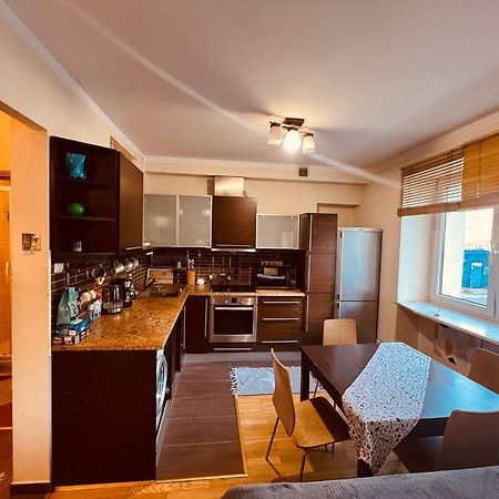 Entire Studio Flat Apartman Varsó Kültér fotó